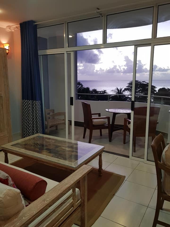 Beau Vallon Studios Esterno foto