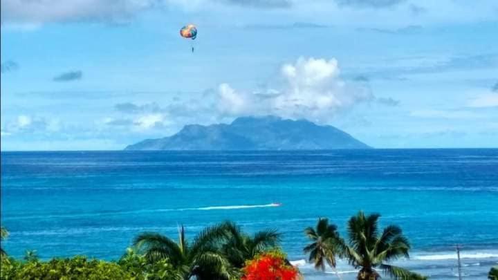 Beau Vallon Studios Esterno foto